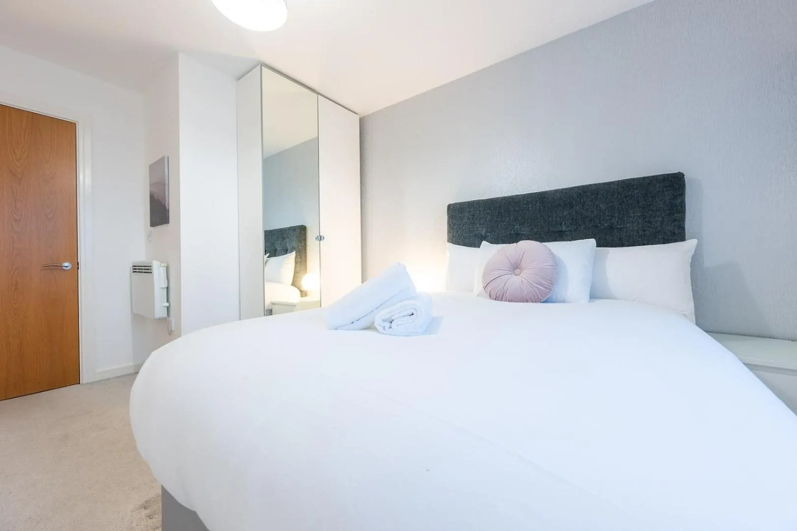 Bay Point By Ty Sa Apartment Cardiff