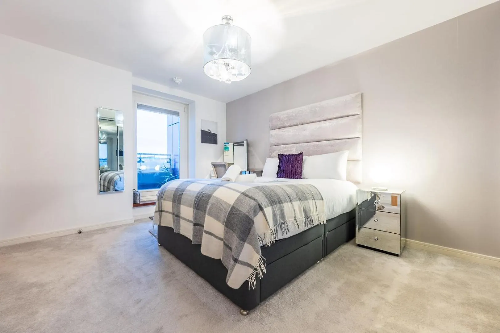 Bay Point By Ty Sa Apartment Cardiff