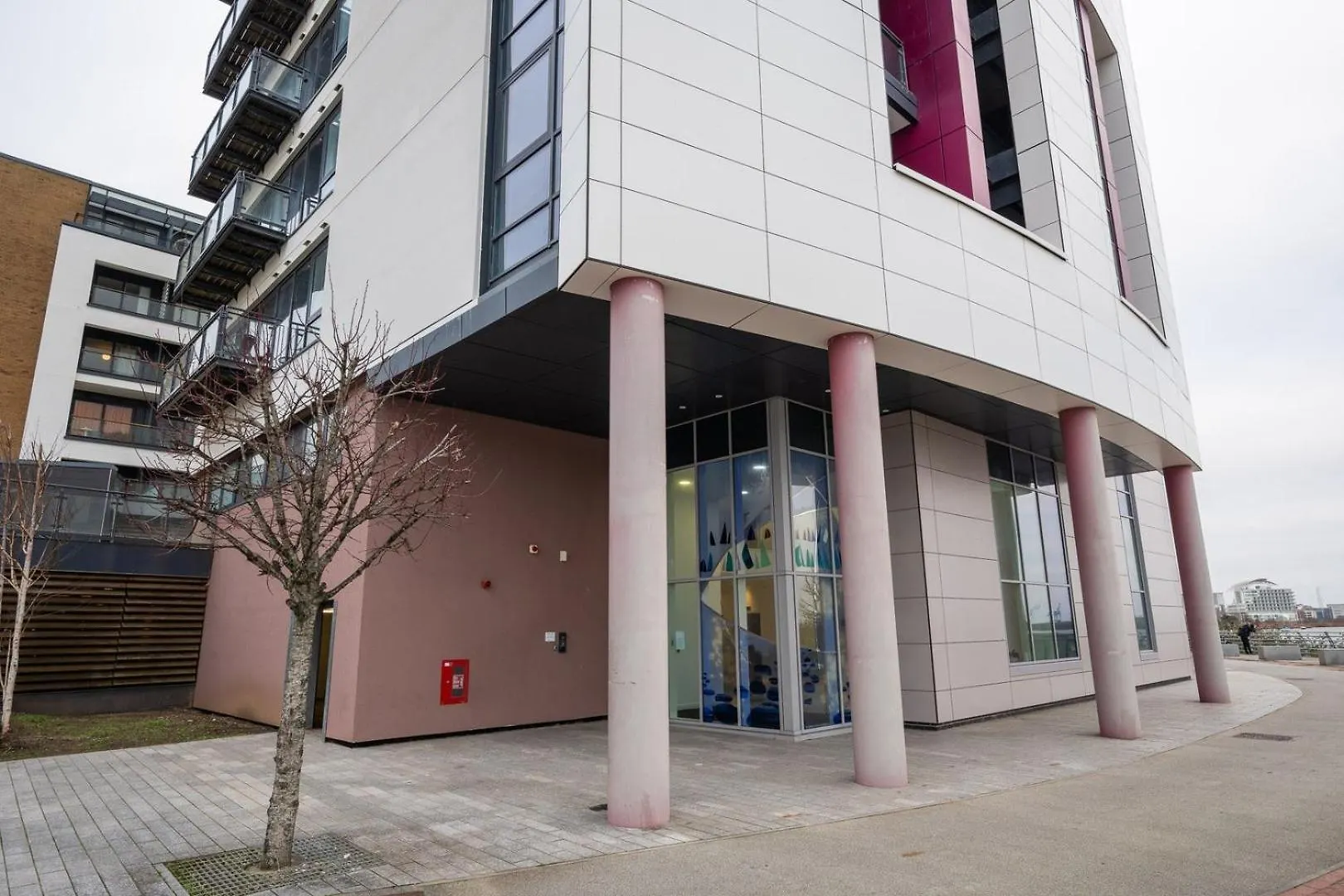 Bay Point By Ty Sa Apartment Cardiff